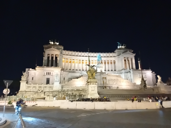 Rome by Night Tour (Group Tour) 